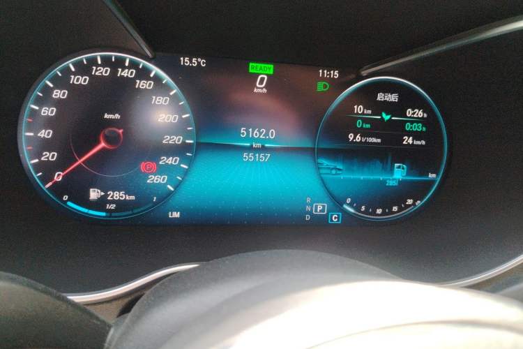 Used Mercedes-Benz C-Class 2019 Restyled C 260 L Sport Edition Odometer Close Up