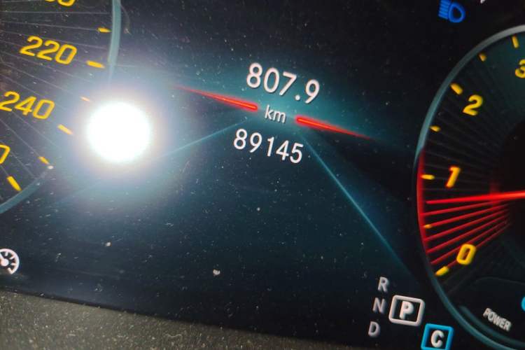 Used Mercedes-Benz C-Class 2019 C 260 L Sport Edition Odometer Close Up