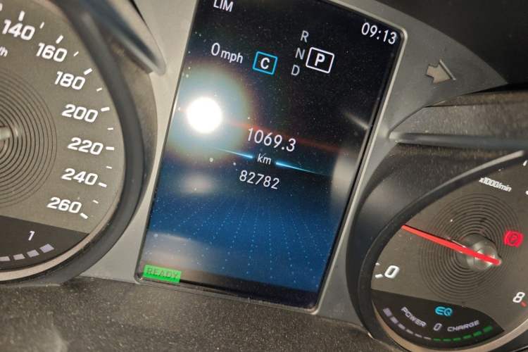 Used Mercedes-Benz C-Class 2019 C 260 Sport Edition Odometer Close Up