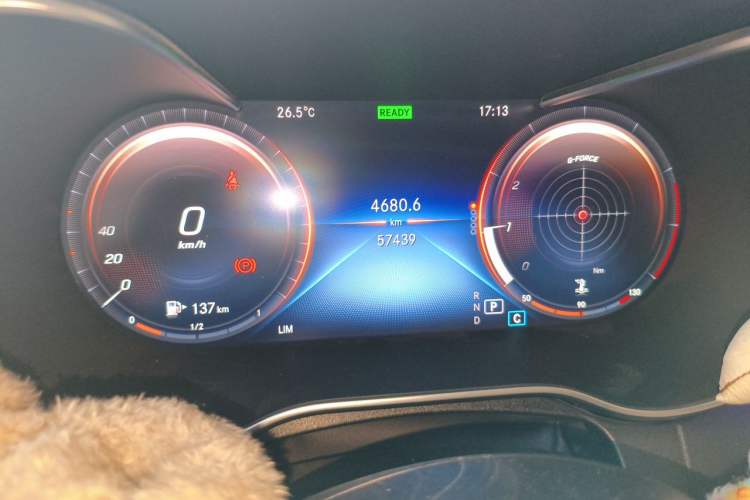 Used Mercedes-Benz C-Class 2019 C 260 Coupe Odometer Close Up