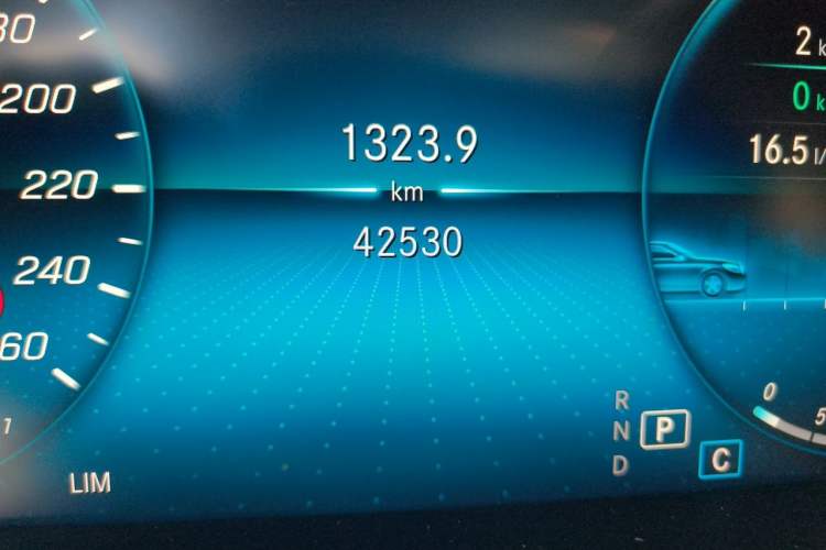 Used Mercedes-Benz C-Class 2019 Restyled C 260 L Sport Edition Odometer Close Up