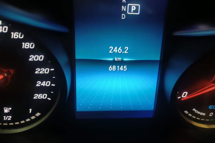 Used Mercedes-Benz C-Class 2019 C 260 Sport Edition Odometer Close Up