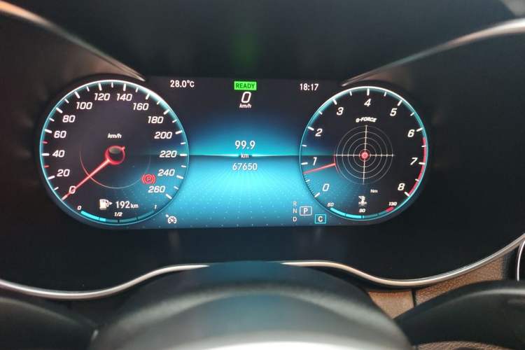 Used Mercedes-Benz C-Class 2019 Restyled C 260 L Sport Edition Odometer Close Up