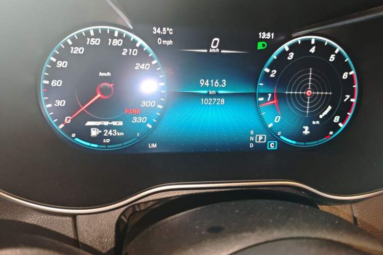 Used Mercedes-Benz C-Class 2019 C 260 Sport Edition Odometer Close Up