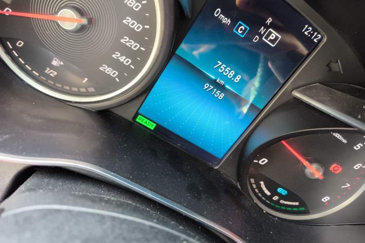 Used Mercedes-Benz C-Class 2019 C 260 Sport Edition Odometer Close Up
