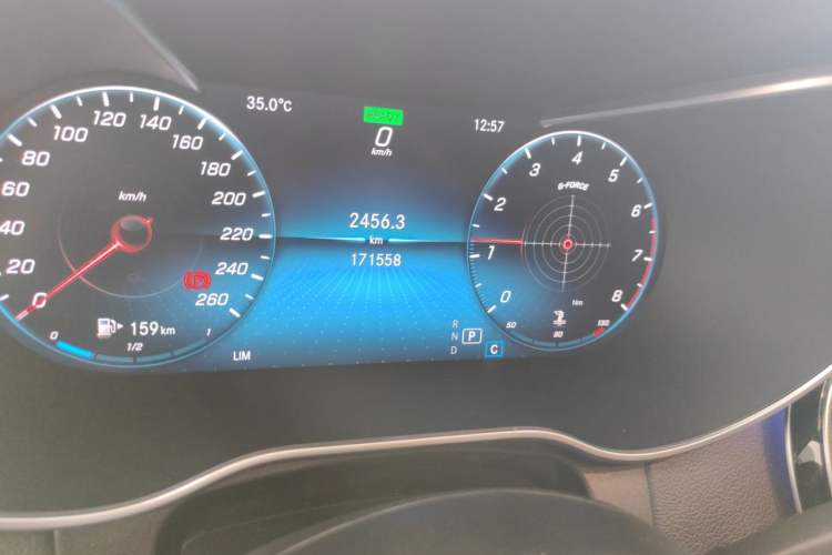 Used Mercedes-Benz C-Class 2019 C 260 Coupe Odometer Close Up