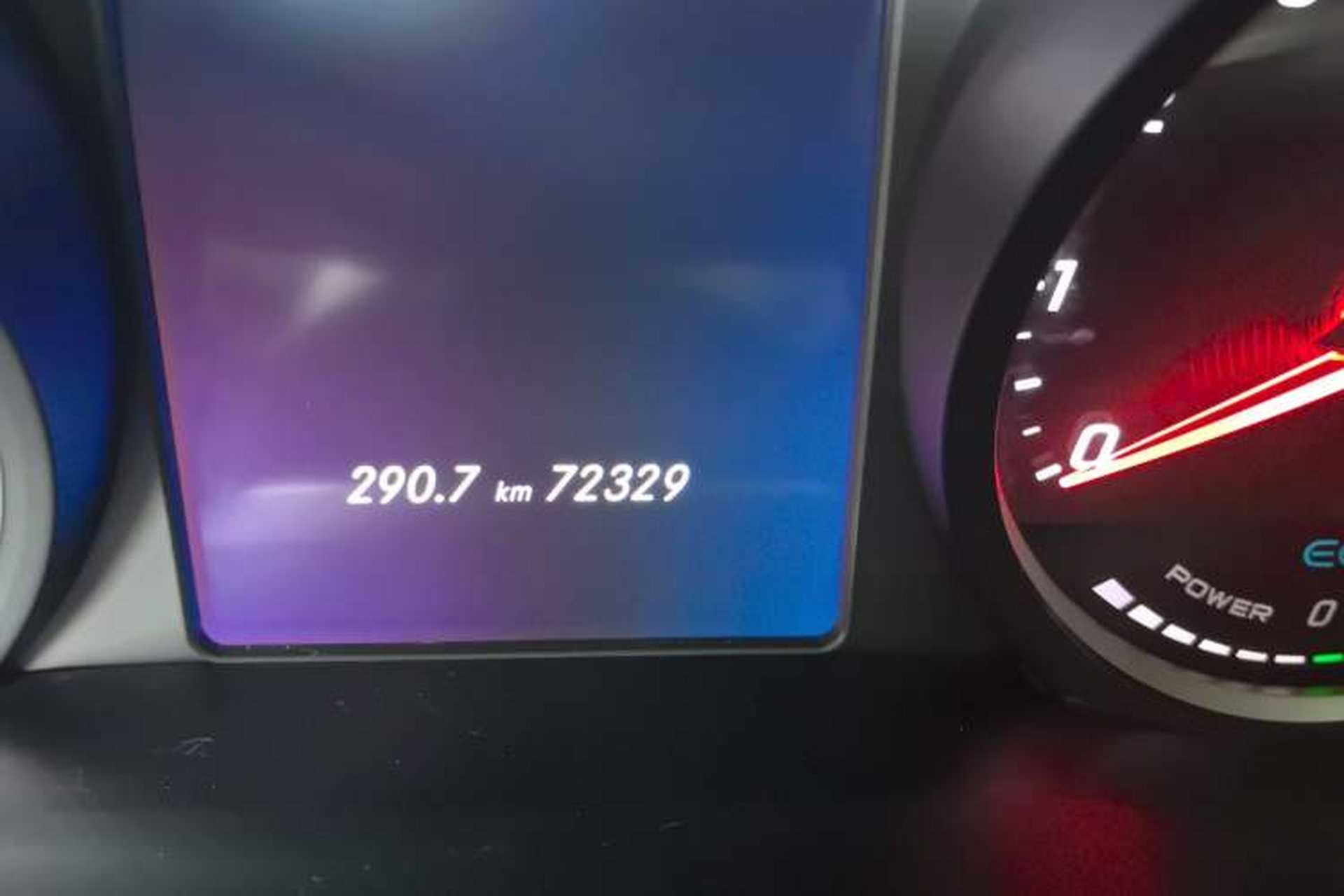 Used Mercedes-Benz C-Class 2019 C 260 L Sport Edition Odometer Close Up