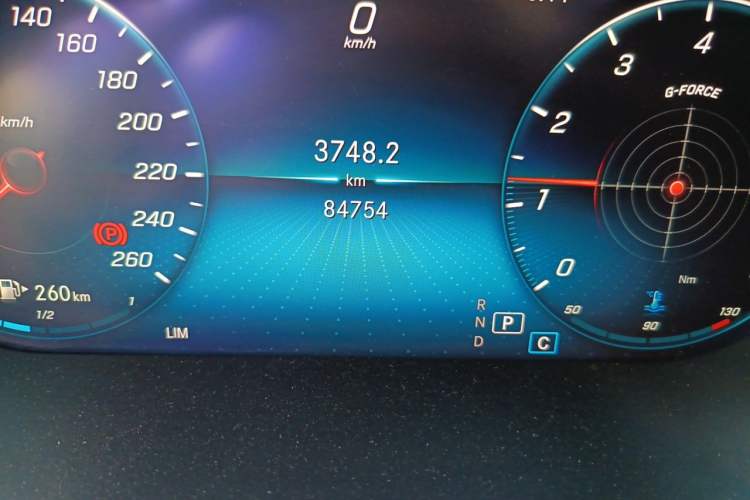 Used Mercedes-Benz C-Class 2019 Restyled C 260 L Sport Edition Odometer Close Up