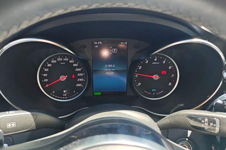 Used Mercedes-Benz C-Class 2019 C 260 Sport Edition Odometer Close Up