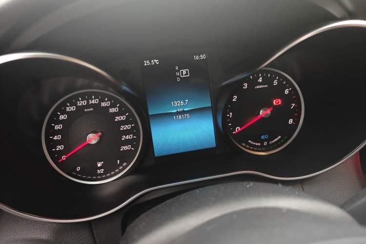 Used Mercedes-Benz C-Class 2019 C 260 Sport Edition Odometer Close Up