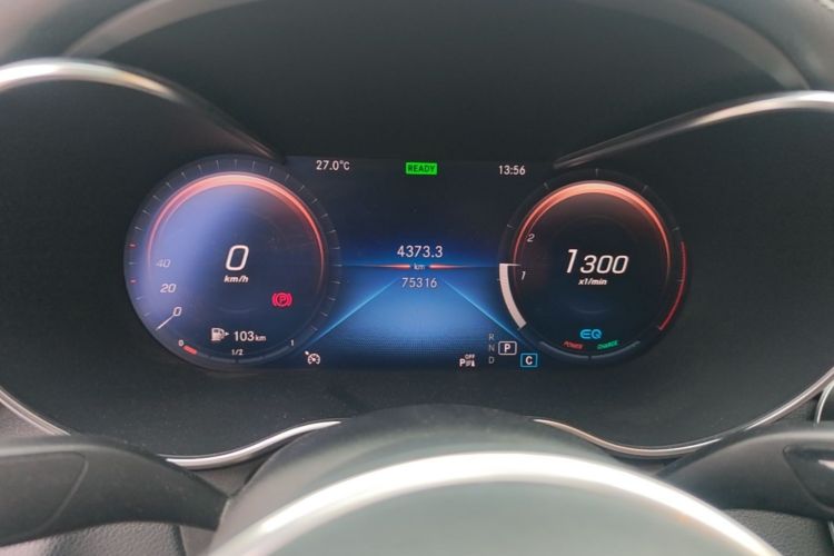 Used Mercedes-Benz C-Class 2019 Restyled C 260 L Sport Edition Odometer Close Up