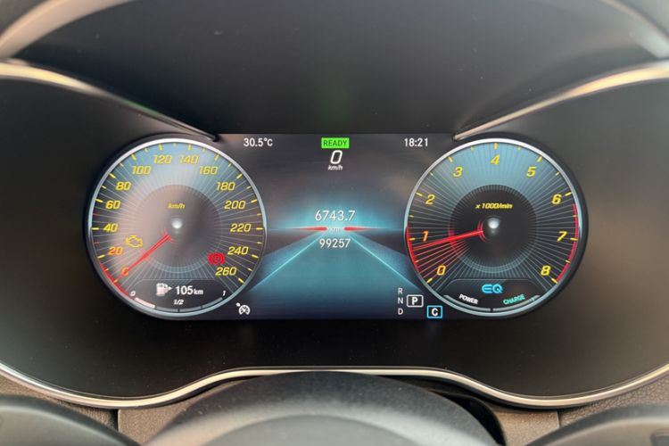 Used Mercedes-Benz C-Class 2019 Restyled C 260 L Sport Edition Odometer Close Up