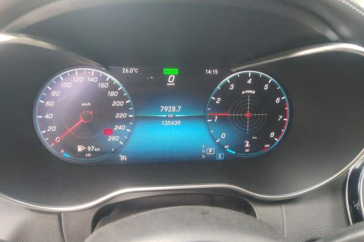 Used Mercedes-Benz C-Class 2019 Restyled C 260 L Sport Edition Odometer Close Up