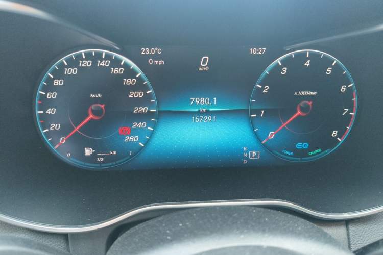 Used Mercedes-Benz C-Class 2019 Restyled C 260 L Sport Edition Odometer Close Up