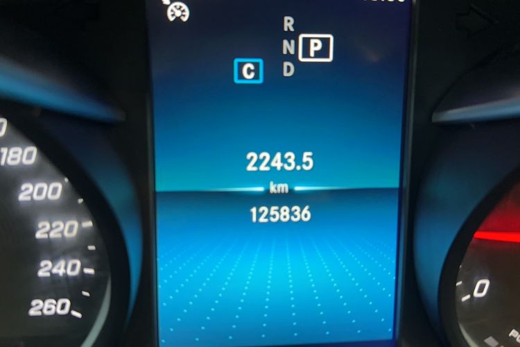 Used Mercedes-Benz C-Class 2019 C 260 L Sport Edition Odometer Close Up