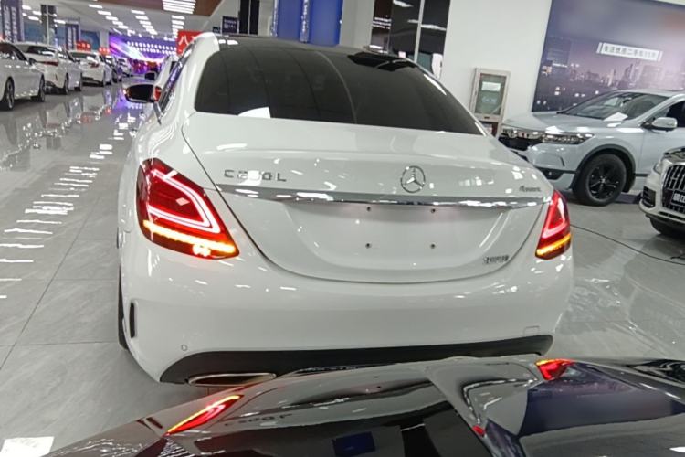 Used Mercedes-Benz C-Class 2019 Facelift C 260 L 4MATIC Sport Edition Rear