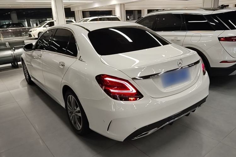 Used Mercedes-Benz C-Class 2019 C 180 L Fashion Edition Sport Version Rear Left 45 Deg