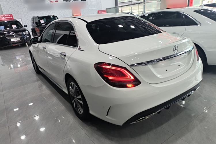 Used Mercedes-Benz C-Class 2019 C 180 L Fashion Edition Sport Version Rear Left 45 Deg