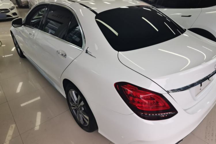Used Mercedes-Benz C-Class 2019 C 180 L Fashion Edition Sport Version Rear Left 45 Deg