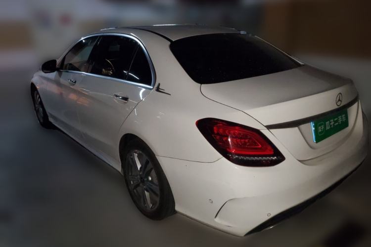 Used Mercedes-Benz C-Class 2019 C 180 L Fashion Edition Sport Version Rear Left 45 Deg