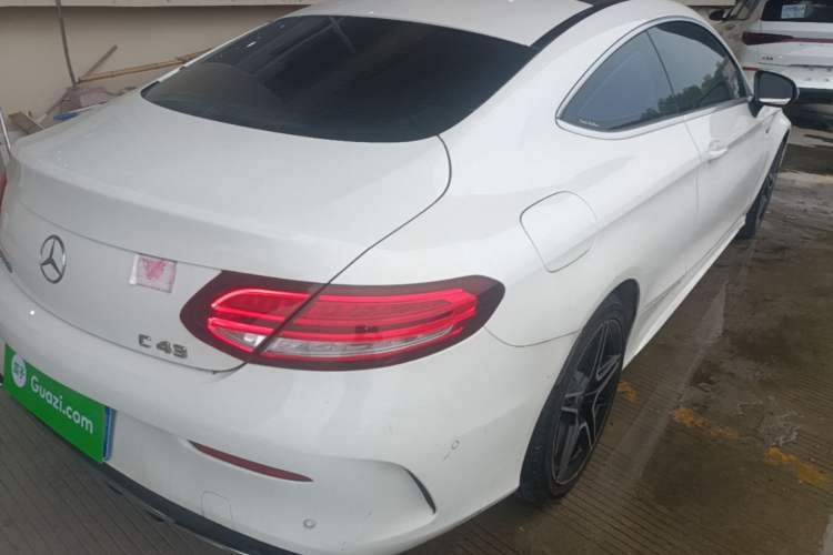 Used Mercedes-Benz C-Class 2019 C 260 Coupe Rear Right 45 Deg