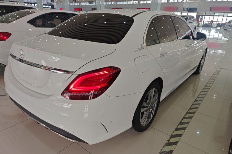 Used Mercedes-Benz C-Class 2019 C 180 L Fashion Edition Sport Version Rear Right 45 Deg