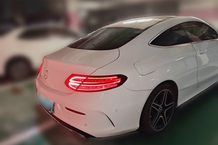 Used Mercedes-Benz C-Class 2019 C 260 Coupe Rear Right 45 Deg