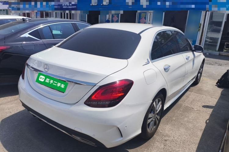Used Mercedes-Benz C-Class 2019 C 180 L Fashion Edition Sport Version Rear Right 45 Deg