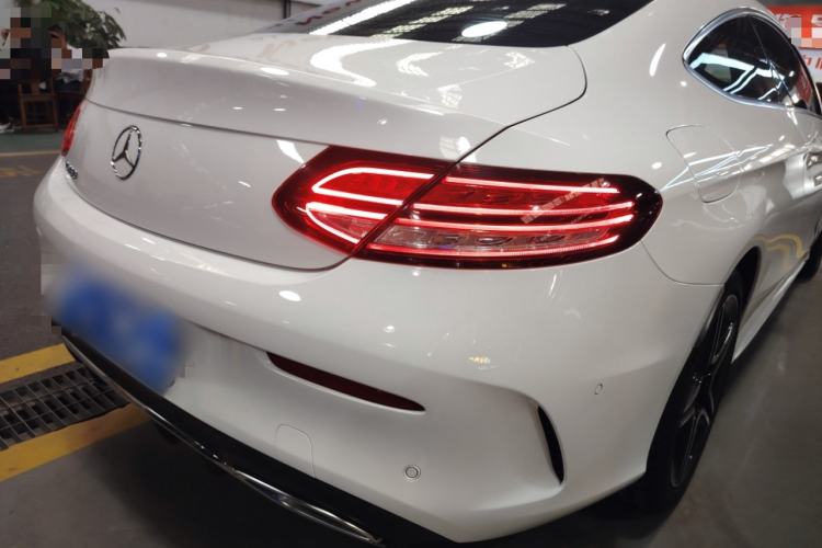 Used Mercedes-Benz C-Class 2019 C 260 Coupe Rear Right 45 Deg