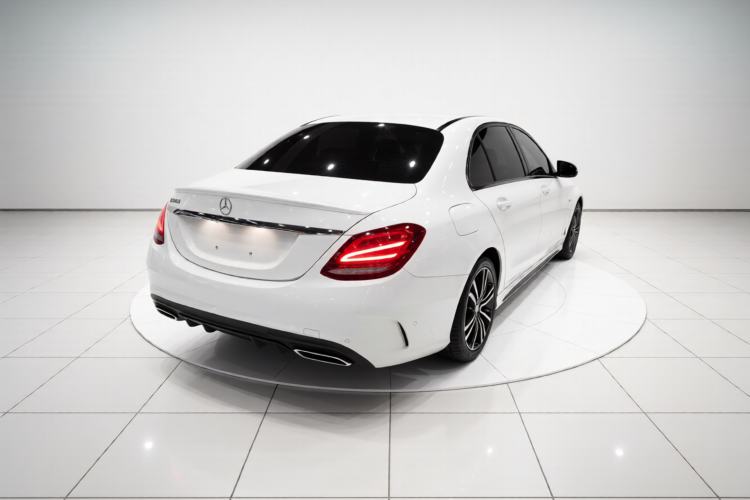 Used Mercedes-Benz C-Class 2019 C 260 Sport Edition Rear Right 45 Deg