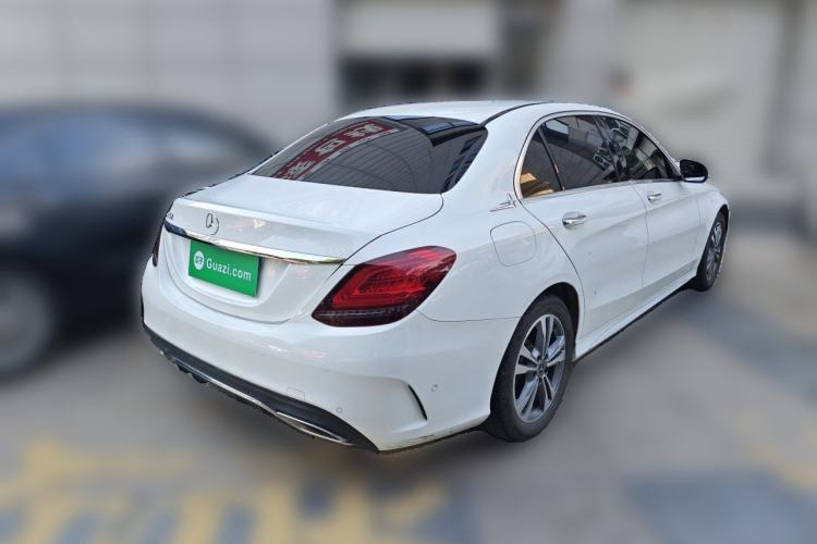 Used Mercedes-Benz C-Class 2019 C 180 L Fashion Edition Sport Version Rear Right 45 Deg