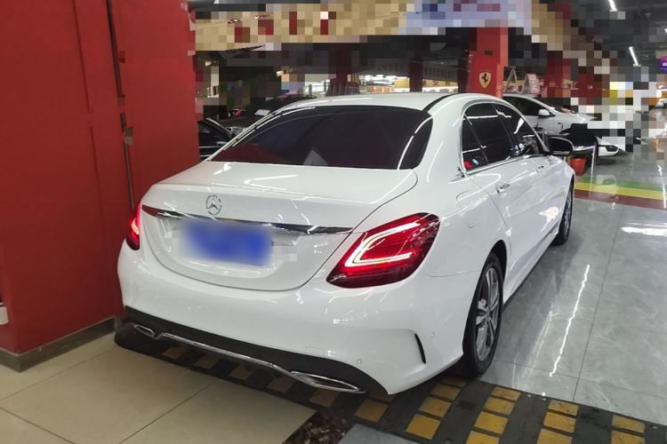 Used Mercedes-Benz C-Class 2019 C 180 L Fashion Edition Sport Version Rear Right 45 Deg