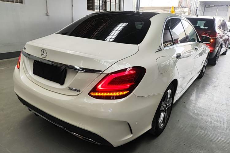 Used Mercedes-Benz C-Class 2019 C 260 L Sport Edition Rear Right 45 Deg