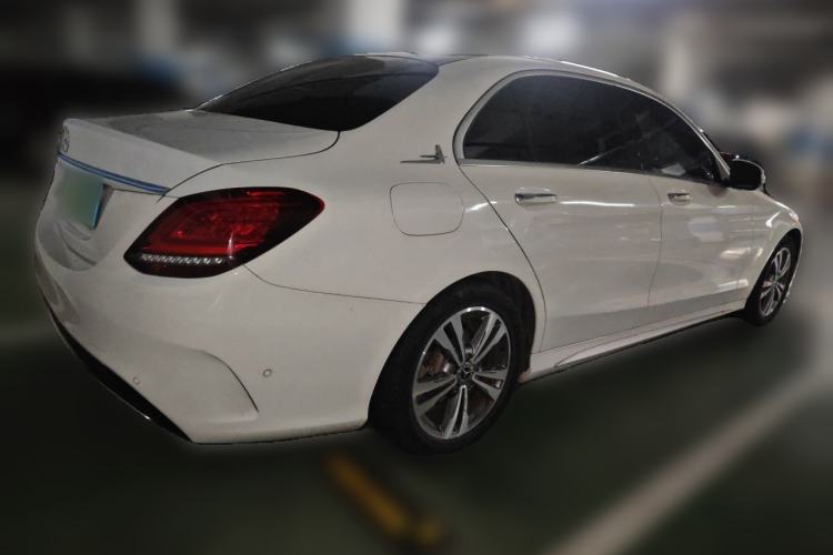 Used Mercedes-Benz C-Class 2019 C 180 L Fashion Edition Sport Version Rear Right 45 Deg