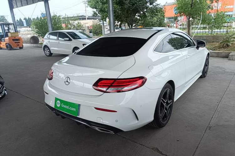 Used Mercedes-Benz C-Class 2019 C 260 Coupe Rear Right 45 Deg