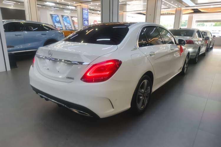 Used Mercedes-Benz C-Class 2019 Restyled C 260 L Sport Edition Rear Right 45 Deg