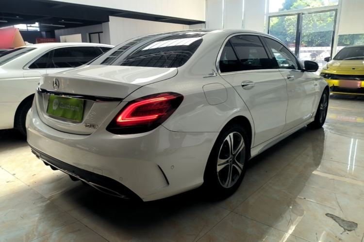 Used Mercedes-Benz C-Class 2019 C 260 L Sport Edition Rear Right 45 Deg