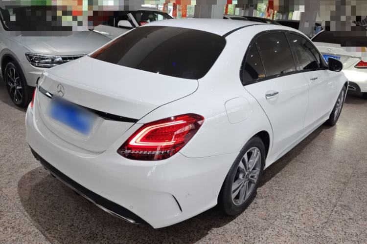 Used Mercedes-Benz C-Class 2019 C 180 L Fashion Edition Sport Version Rear Right 45 Deg