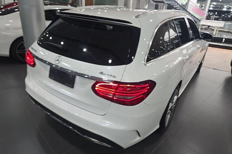 Used Mercedes-Benz C-Class 2019 C 260 Estate Rear Right 45 Deg