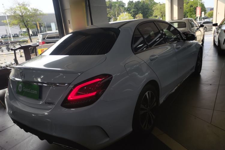 Used Mercedes-Benz C-Class 2019 C 260 Sport Edition Rear Right 45 Deg
