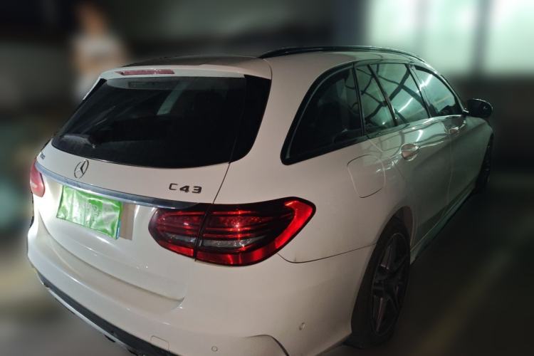 Used Mercedes-Benz C-Class 2019 C 260 Estate Rear Right 45 Deg