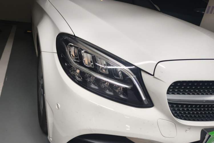 Used Mercedes-Benz C-Class 2019 C 180 L Dynamic Sports Edition Right Front Headlight