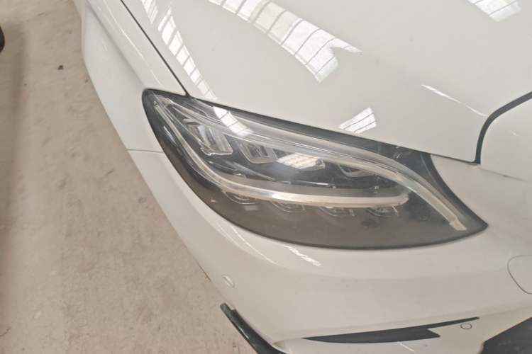 Used Mercedes-Benz C-Class 2019 C 260 Sport Edition Right Front Headlight