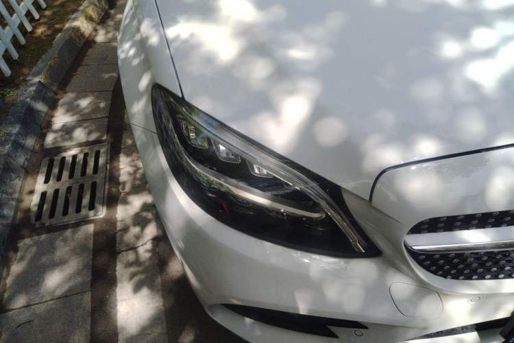 Used Mercedes-Benz C-Class 2019 Restyled C 260 L Sport Edition Right Front Headlight