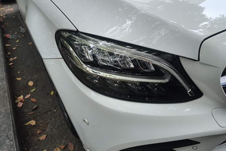 Used Mercedes-Benz C-Class 2019 C 180 L Fashion Edition Sport Version Right Front Headlight