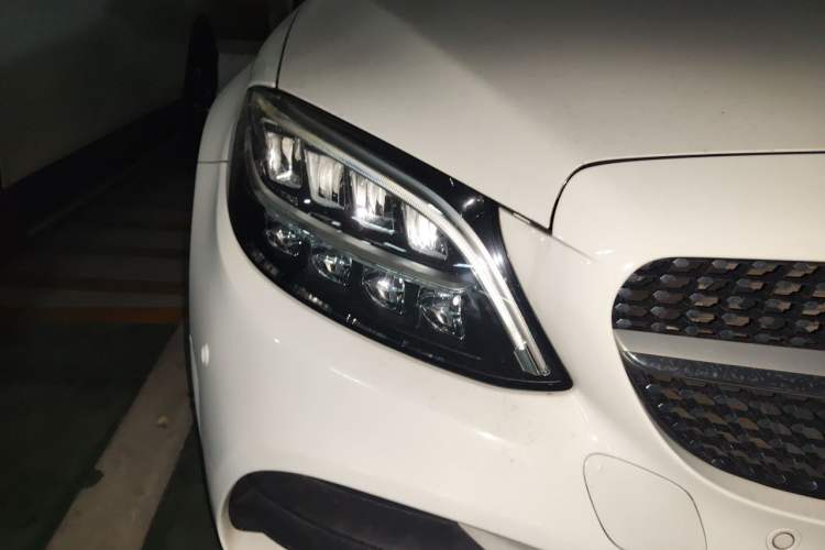 Used Mercedes-Benz C-Class 2019 C 260 L Sport Edition Right Front Headlight