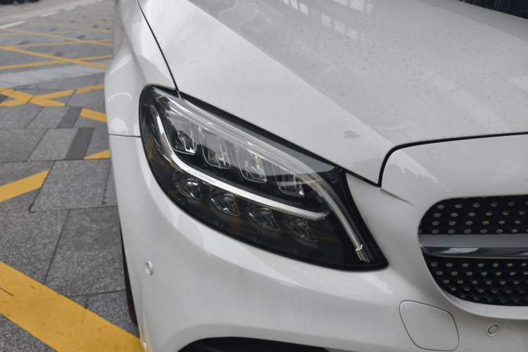 Used Mercedes-Benz C-Class 2019 C 180 L Fashion Edition Sport Version Right Front Headlight
