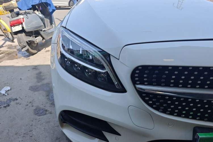 Used Mercedes-Benz C-Class 2019 C 180 L Fashion Edition Sport Version Right Front Headlight