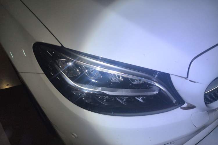 Used Mercedes-Benz C-Class 2019 C 260 L Sport Edition Right Front Headlight