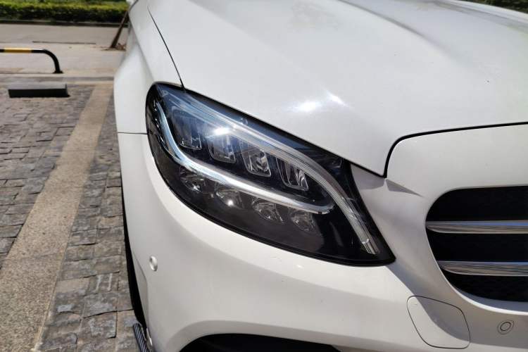 Used Mercedes-Benz C-Class 2019 C 260 Sport Edition Right Front Headlight